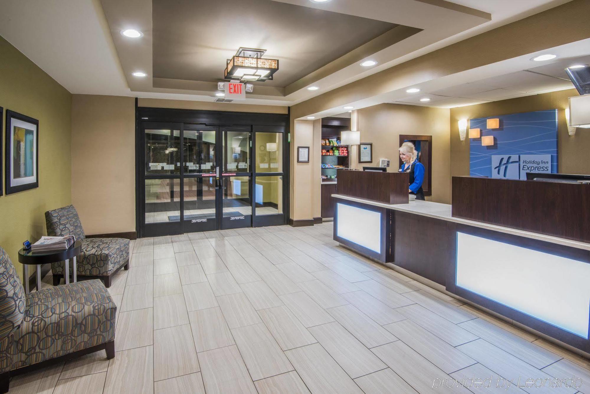Holiday Inn Express Hotel & Suites Ashland By Ihg Exterior photo
