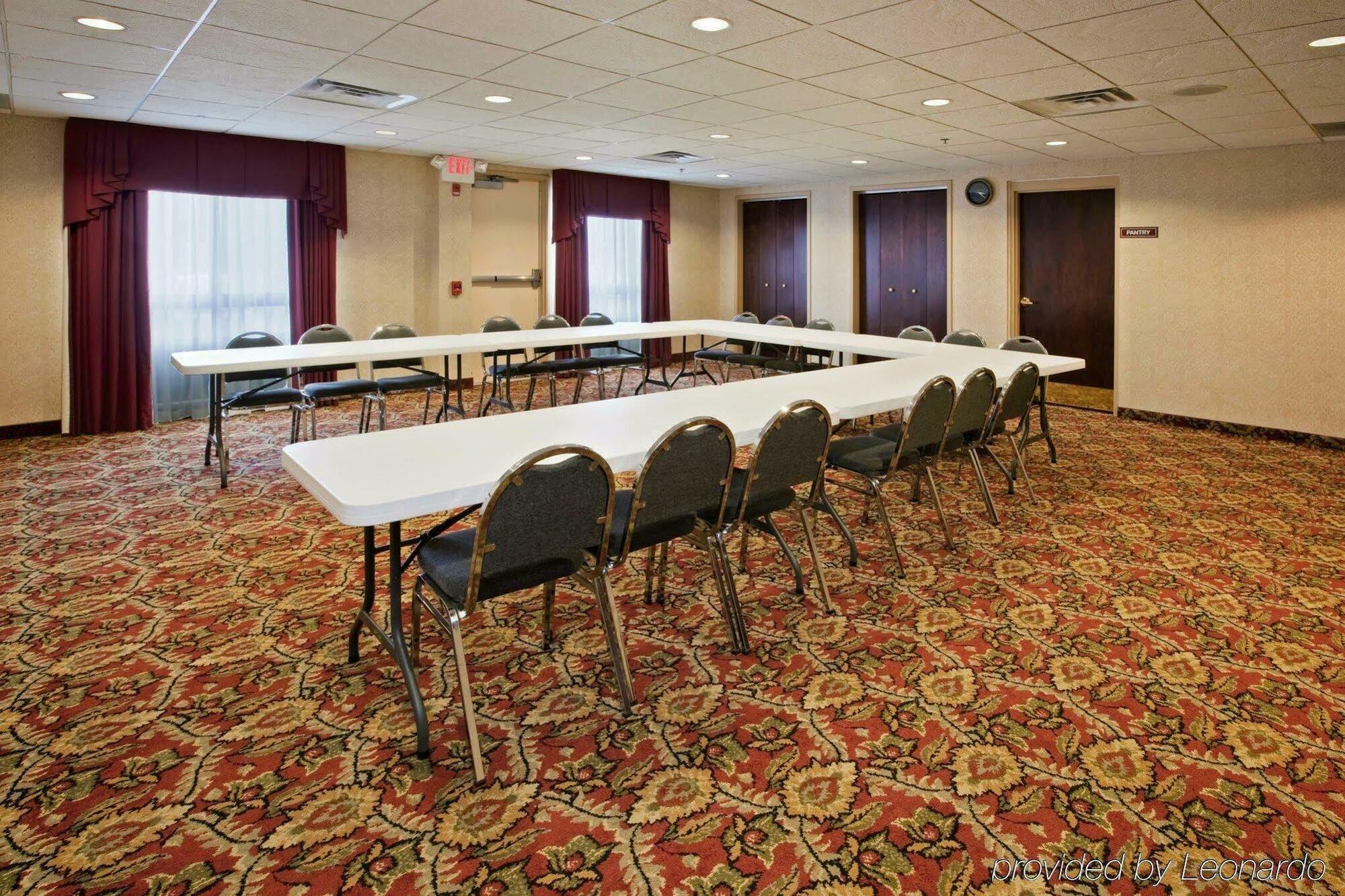 Holiday Inn Express Hotel & Suites Ashland By Ihg Exterior photo